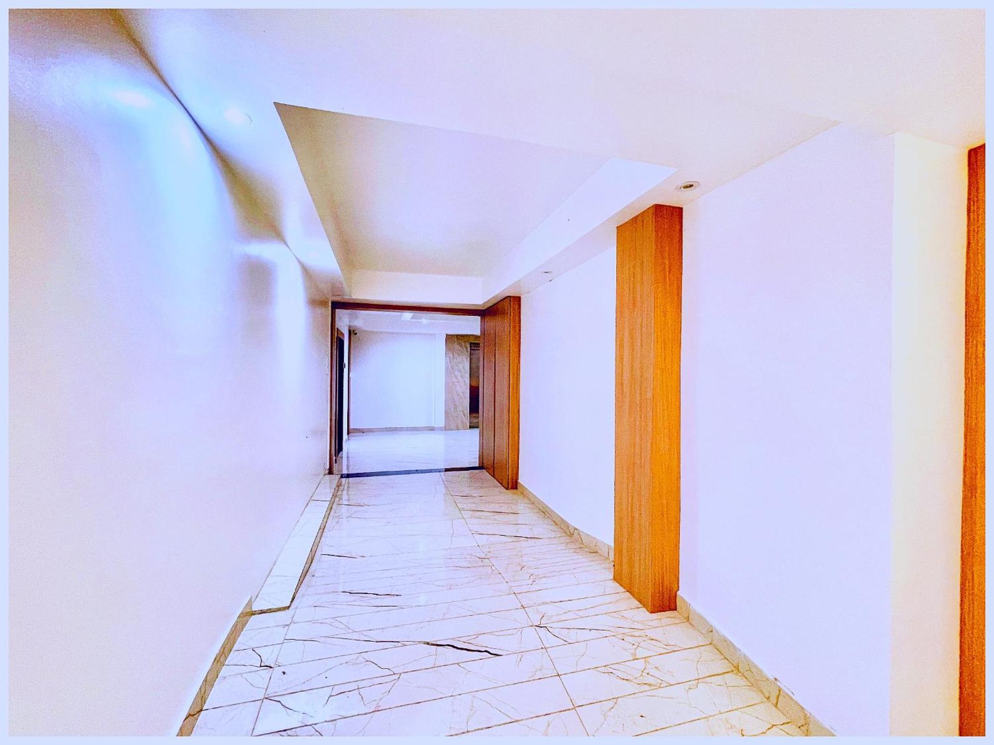 Premium Hotel Ujjain - G A R I M A - Near Mahakal Temple And Rivar - Railway Station - Hygiene & Spacious Room - With Wifi- And Parking Facilities - Best Hotel In Ujjain Exterior photo